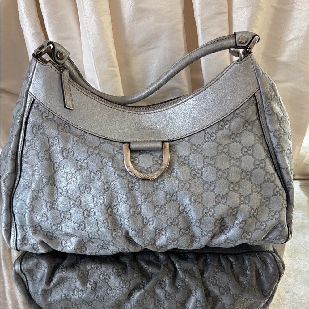 Gucci Gray leather  Shoulder Bag with Silver Hardware